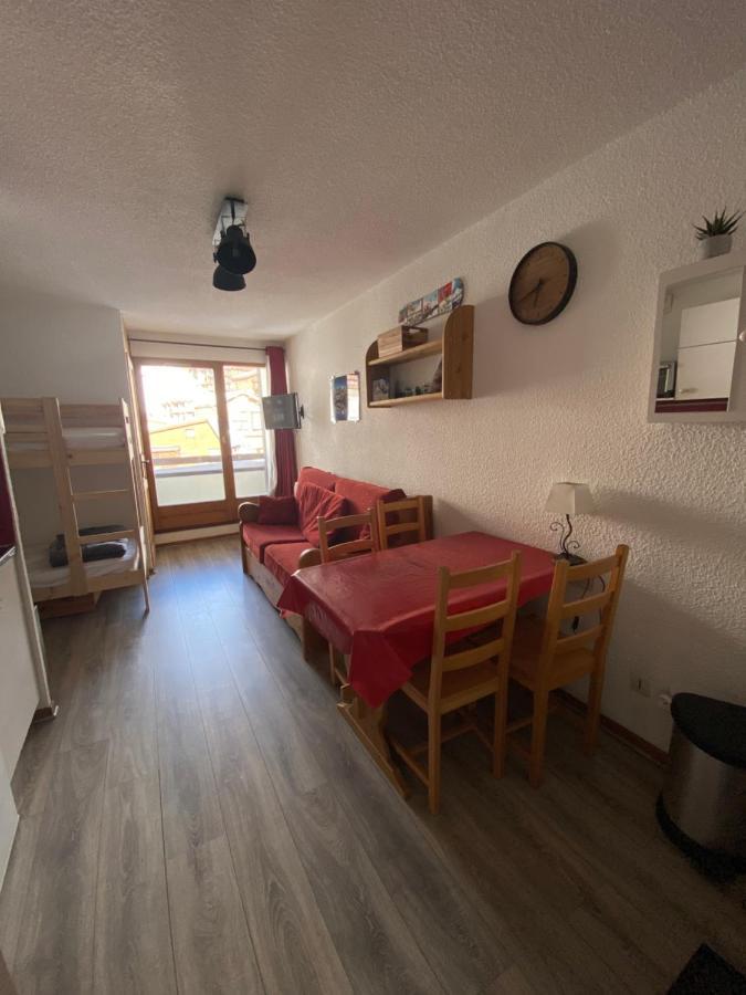 Charmant T2 Montagne En Etage Eleve. 瓦托伦斯 外观 照片